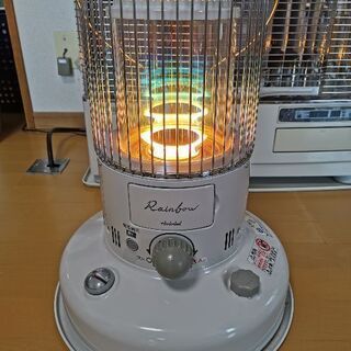 トヨトミレインボーストーブ RB 250ホワイト2018年製 2018年製トヨトミ レインボーストーブ RB-250