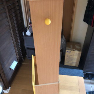 ハンガー付き収納棚　500円値下げの画像