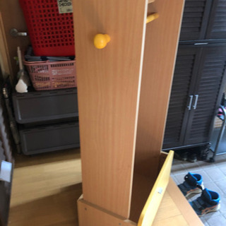 ハンガー付き収納棚　500円値下げの画像