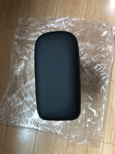 新型フィット　純正アームレスト　コンソールボックス