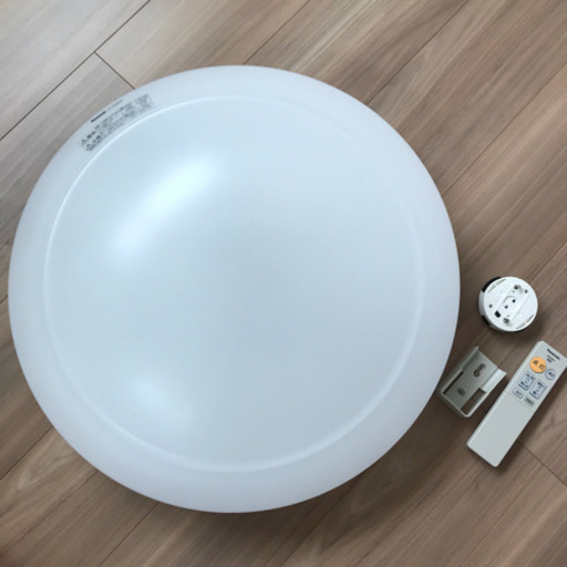 Panasonic LED シーリングライト 6畳用 調光可能 リモコン付き