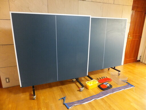 ★取引者決定★　卓球台（国際公式規格）ラケットなど付属