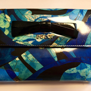 箱付き★エミリオプッチの二つ折り財布