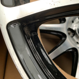 16インチ4穴 ロクサーニスポーツ ほぼ新品、無傷