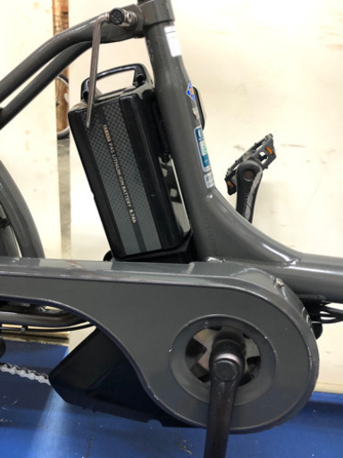 ブリヂストン ビッケ2 20インチ 3人乗り　8.7ah デジタル　グレー　電動自転車　電動アシスト