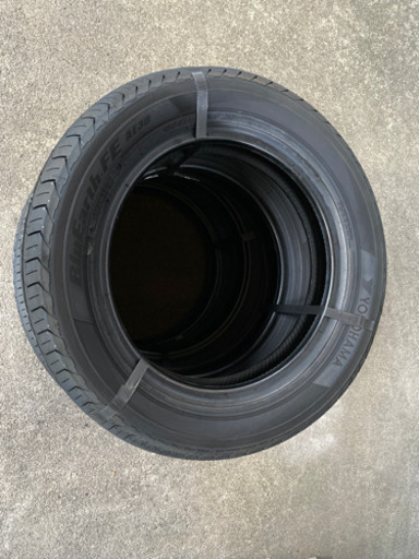 ★新品国産タイヤ★155/65Ｒ14 75S