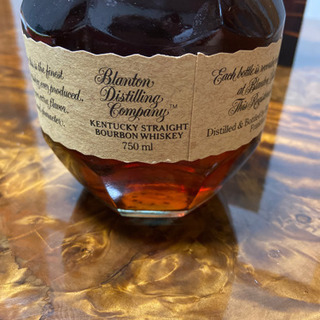 ブライトンズバーボンウィスキーの画像