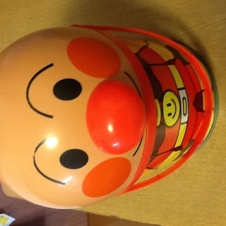 スーパーボール アンパンマンの缶も一緒にの画像