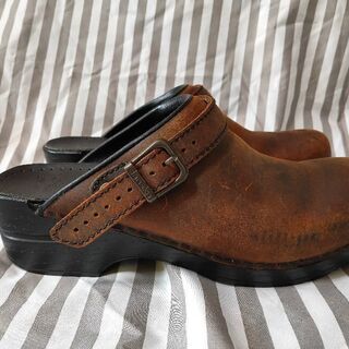 ダンスコ サボ (アンティークブラウン オイルド) サイズ40(25～25.5cm)