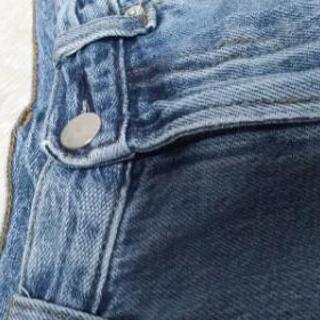 レディースジーンズの画像