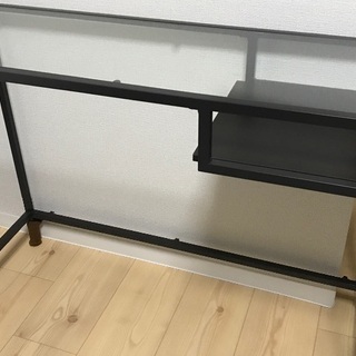 IKEA テーブルの画像