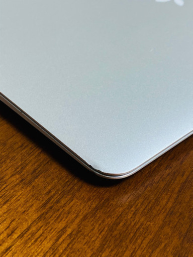 Apple MacBook Air シルバー