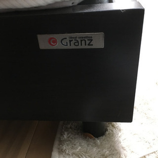 ベッドフレーム（セミダブルサイズ）※マットレスは含まれません！の画像