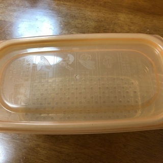電子レンジ用蒸し器とパスタ茹で器の画像
