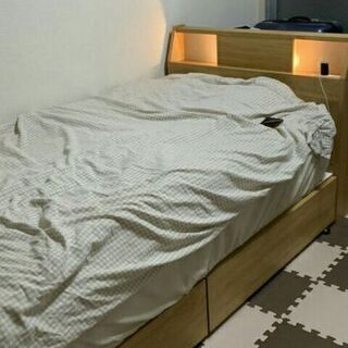 シングルベッドを売ります。の画像