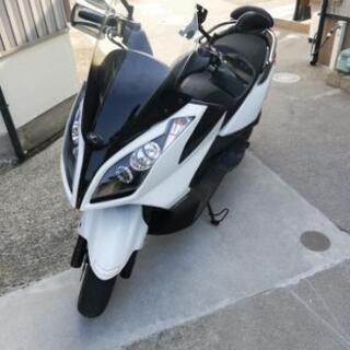 原付き2種　125cc キムコ　ダウンタウン125i　SHOEI...