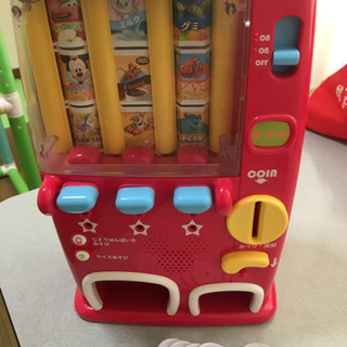 ディズニー　自動販売機