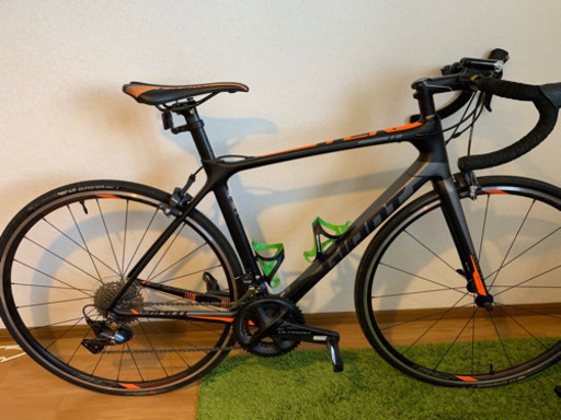 自転車 GIANT ロードバイク