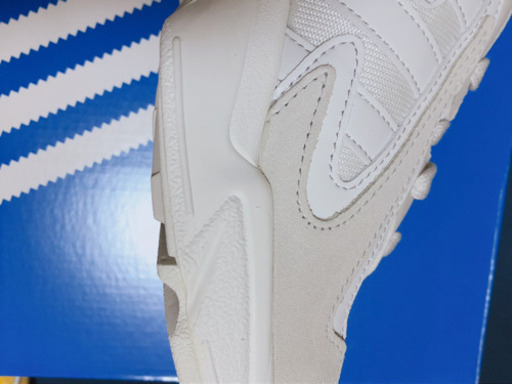 未使用adidas Originals スニーカー　メンズ　27.5cm