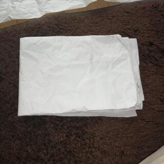 梱包用の紙の画像