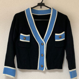 ほぼ新品 ニット カーディガン　ブラック