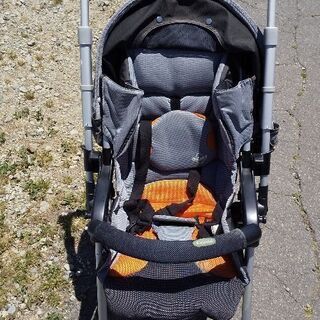 ベビーカーを格安にて譲ります