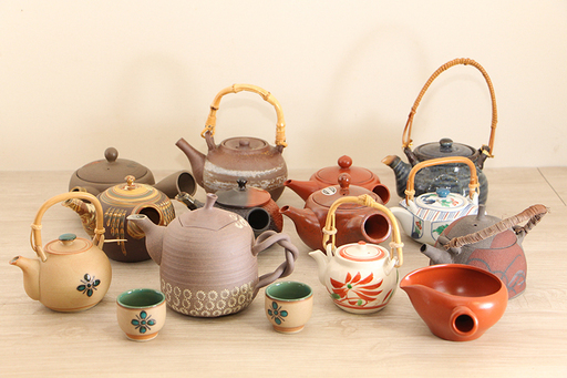 急須 他 12点以上 まとめて （ 煎茶道具 常滑焼 陶聖 香臣陶園 萬古焼 玉露用 急須 茶道具 祥司 泰月 一休(R1940kwxY)