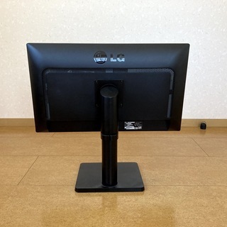 LG 4K IPS 27インチモニタの画像