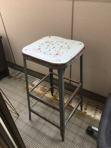 アンティークチェアー