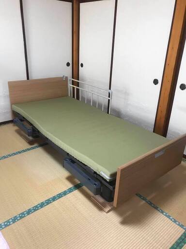 パラマウントベッド　介護用ベッド　KQ-60000シリーズ　ほぼ未使用