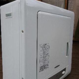 洗濯乾燥機