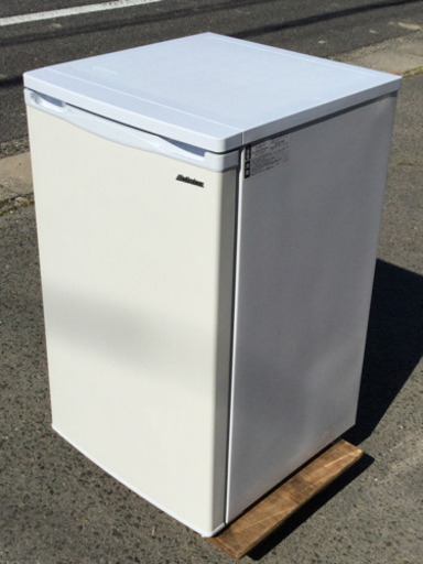 中古　2019年製　冷凍庫　前開き　100L　 　幅50.5　　奥行52.5　　高さ85　 （ｃｍ）　フリーザー