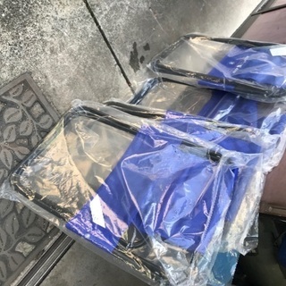 アウトドア用椅子4脚収納カバンつきの画像