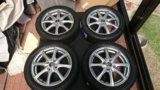 新品未使用、尚且つホイールバランス調整済みアルミホイールセット組タイヤ