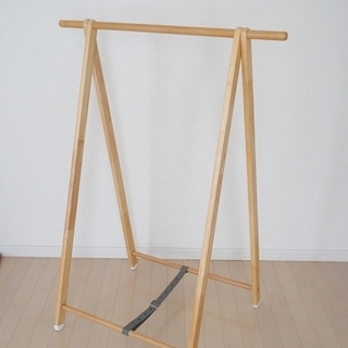 【値下げ】木製ハンガーラック