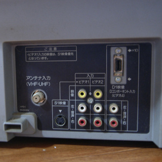 シャープブラウン管テレビ２１型の画像