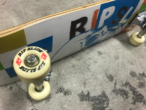 【美品】スケボー　RIP SLIde