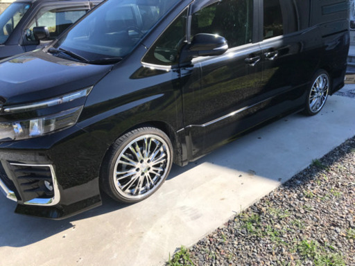 19インチ アネーロ 7.5j オフセット+53 225/35R19