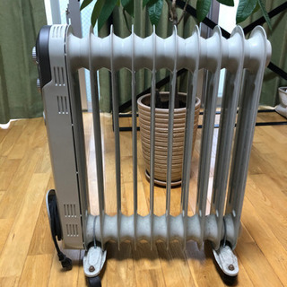  YAMAZEN  山善　オイルヒーター(1200/700/500W ホワイト DO-L123(W)の画像