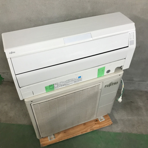 B7【工事費用込み】FUJITSU 8畳用エアコン AS-R25C-W 2014