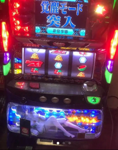 スロット3台