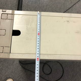 配線目隠し　ケーブルラック　オフィス用の画像