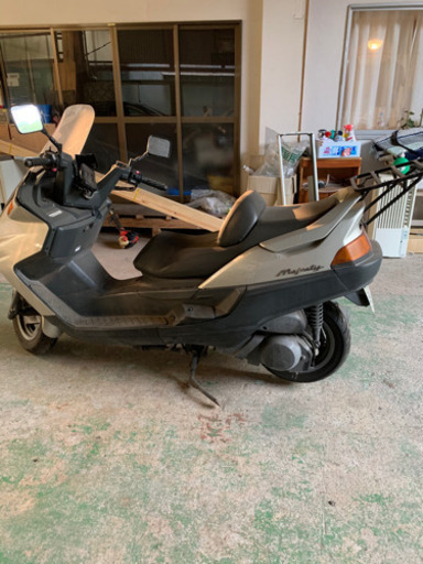 マジェスティ　250cc