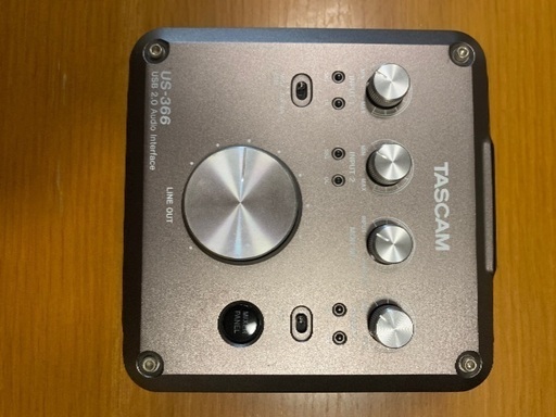 オーディオインターフェイス