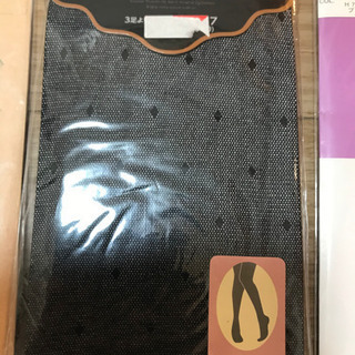 新品タイツ7足の画像