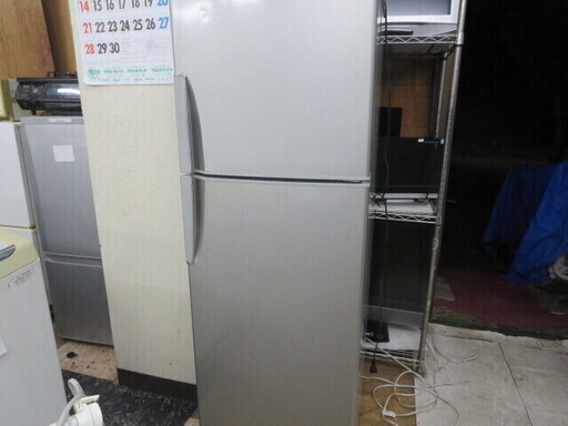 日立冷蔵庫230L　2007年製　R-23TA