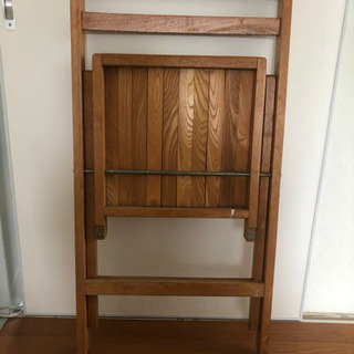 木製折り畳み椅子