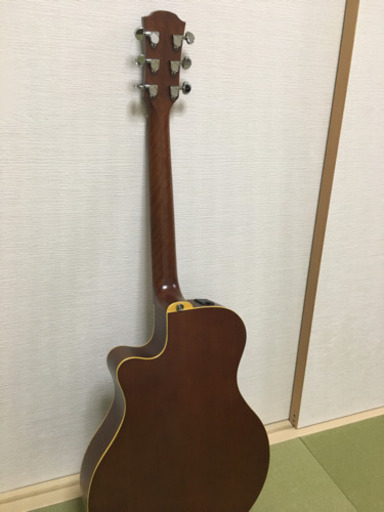 アコースティックギター