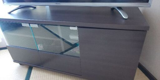 テレビボード