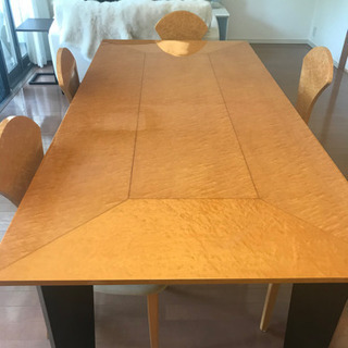 週末限定IDC 大塚家具　バーズアイ メイプル　 ダイニング テーブル GMHF15○IDC大塚家具 バーズアイメープル ダイニングテーブル 食卓